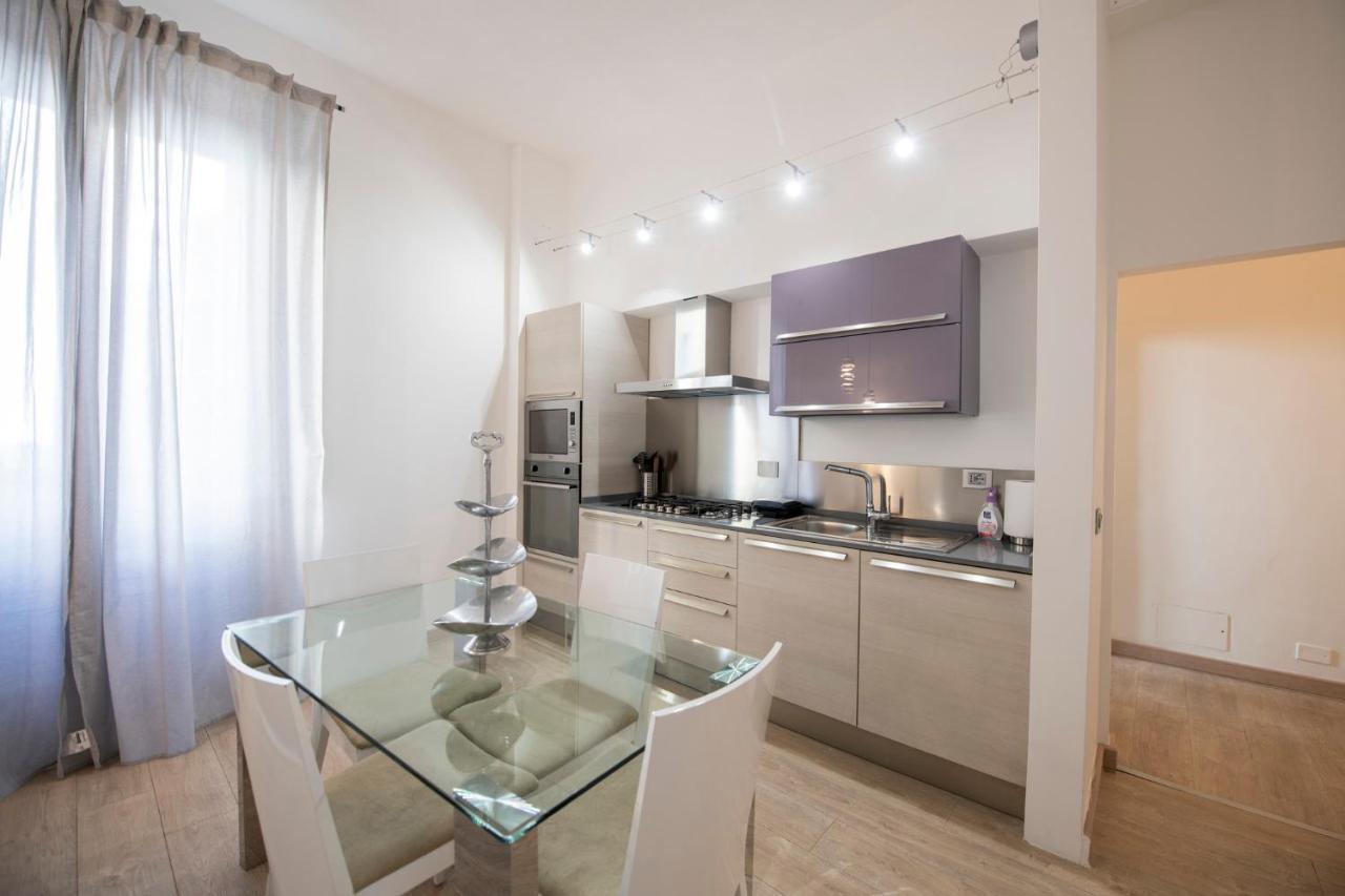 Mamo Florence - Amalia Piazza Signoria Apartment Экстерьер фото